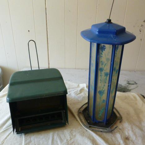 lot 96 image: 2 Metal Bird Feeders...