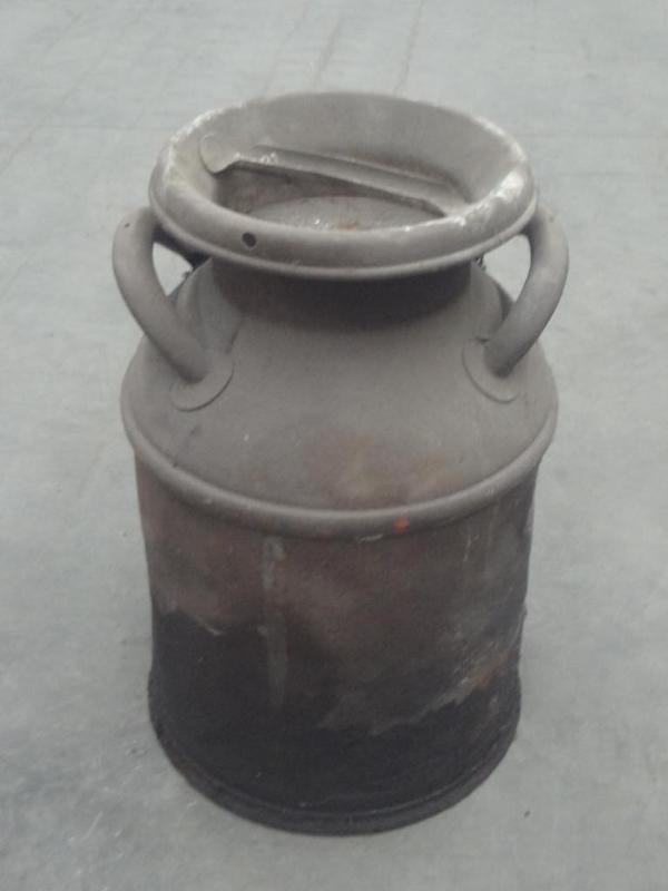 lot 14 image: Vintage Steel Lidded Milk Can...