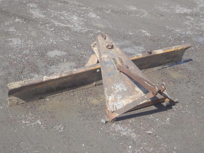 lot 5 image: 7ft Adjustable Pivot 3-Point Back B...