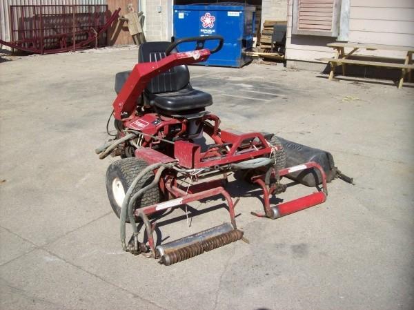 Toro Triplex Commercial Mower