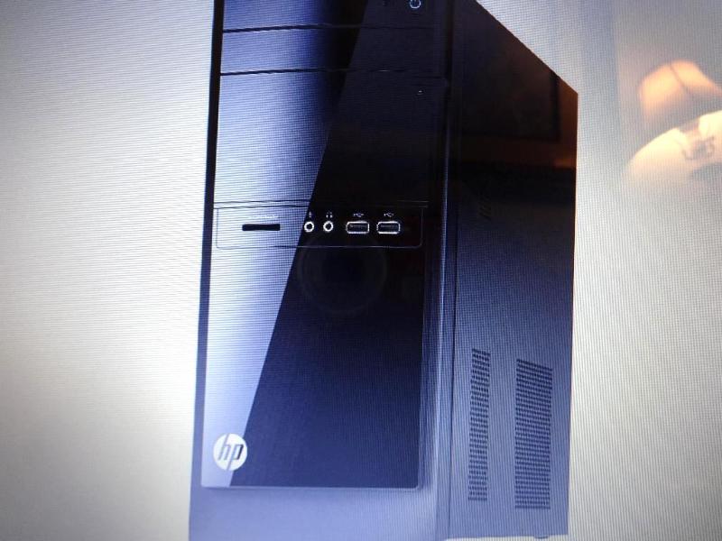 HP 4GB WINDOWS 8.1 TOWER DESKTOP CO...