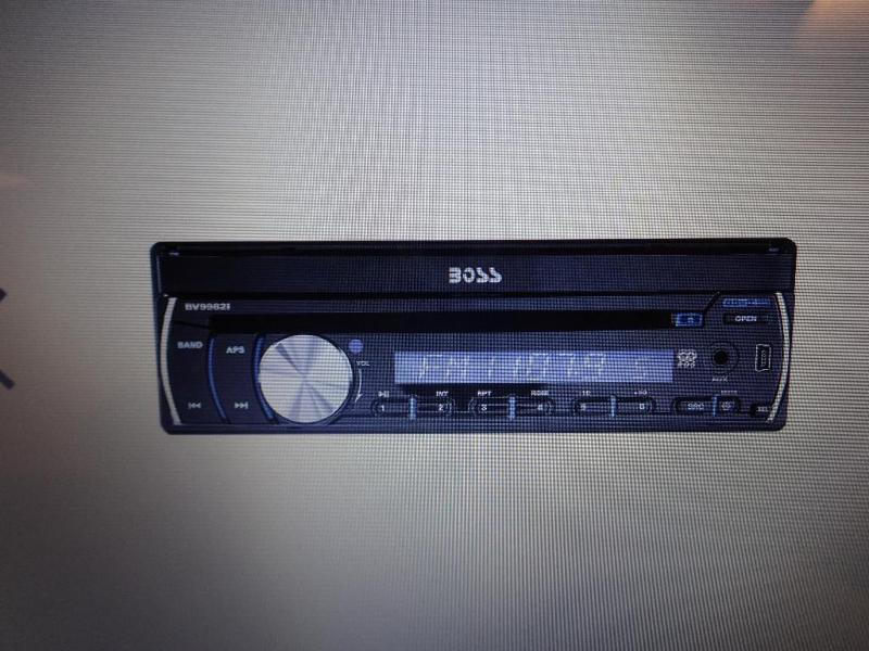 BOSS DVD MULTIMEDIA CAR STEREO W7&...