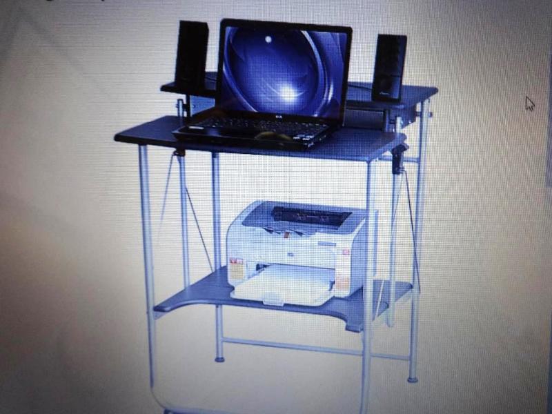 FREELY FOLDING COMPUTER DESK - BLAC...