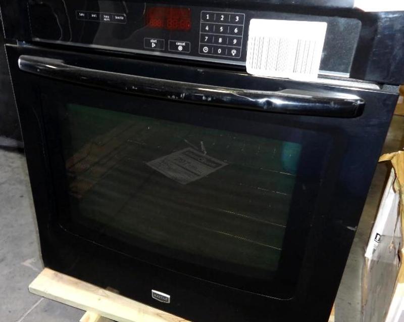 MAYTAG IN-WALL ELECTRIC OVEN IN BLA...