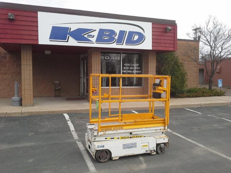 lot 3 image: 2005 Custom Equipment Hybrid HB-1030