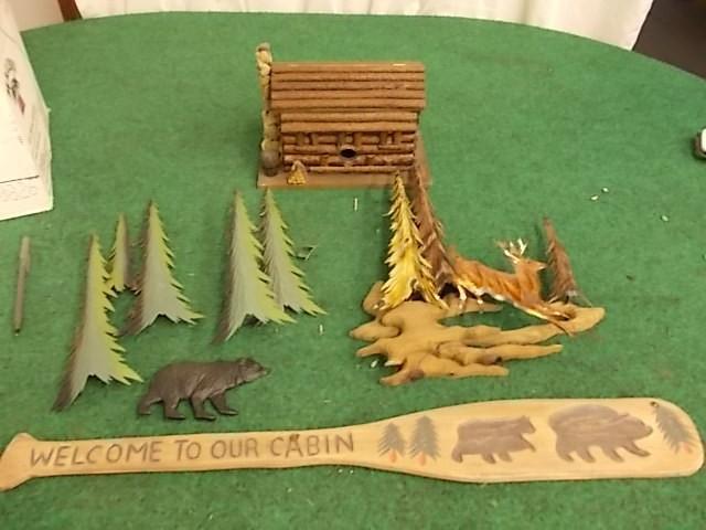 lot 23 image: Log Birdhouse, Metal Rustic Wall De...