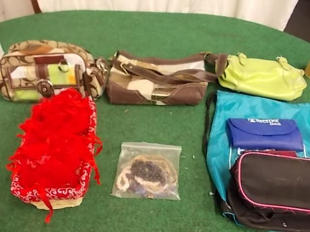 lot 35 image: Box Lot Assorted Purses, Reusable ...