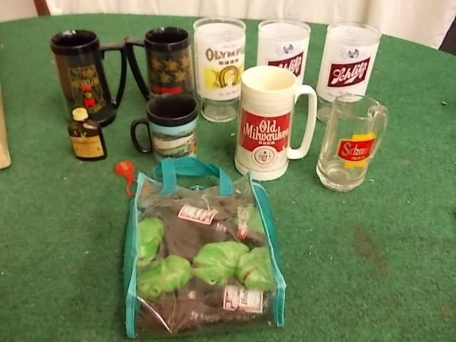 lot 50 image: Box Lot of Assorted Beer and Bar Gl...
