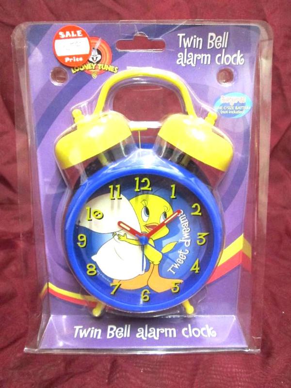 lot 112 image: Looney Tunes Tweety Bird twin bell ...