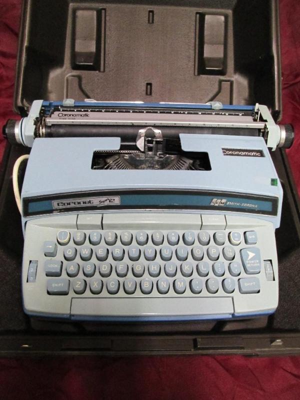 lot 120 image: Vintage Smith-Corona electric typew...