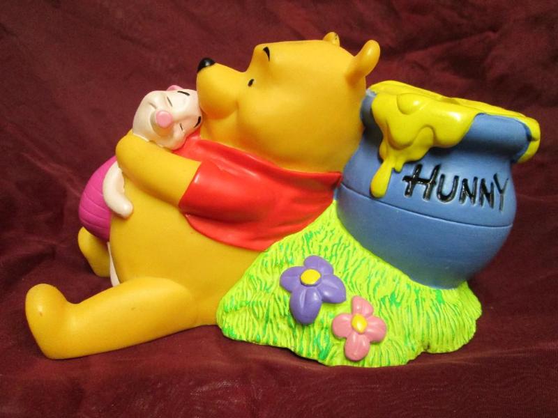 lot 185 image: Winnie Pooh and Piglet coin bank. C...