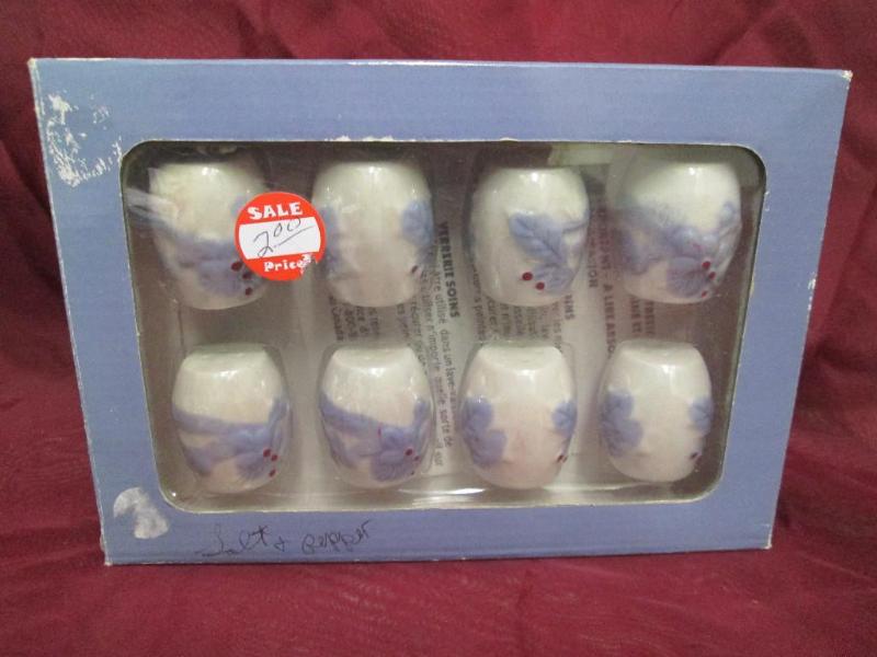 lot 5 image: Lot of 8 porcelain salt and pepper ...