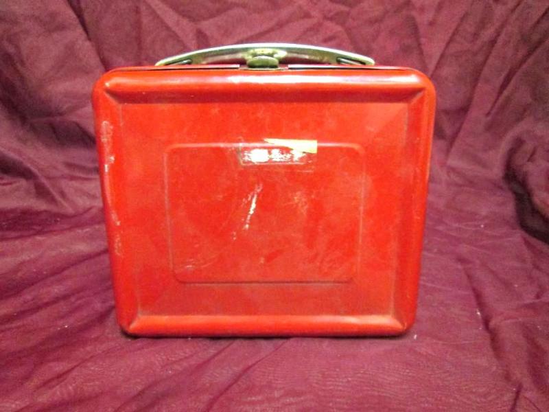 lot 96 image: Vintage red metal lunch box. Clasp ...