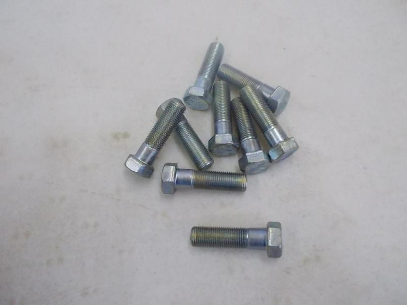 1 box containing 300 pieces of zinc...
