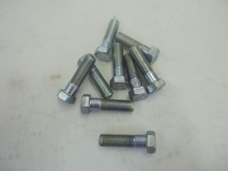 1 box containing 300 pieces of zinc...