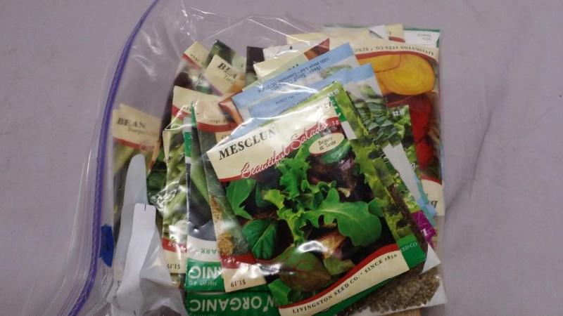50 packs of assorted seeds includi...