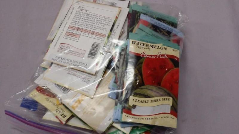 50 packs of assorted seeds includi...