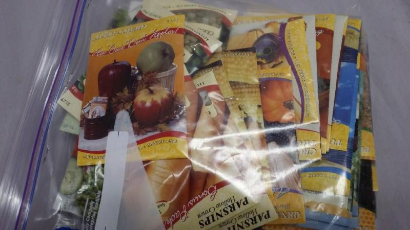 50 packs of assorted seeds includi...