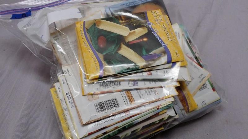 50 packs of assorted seeds includi...