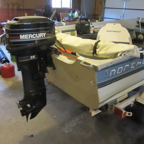 lot 1 image: Boat, Motor, Trailer