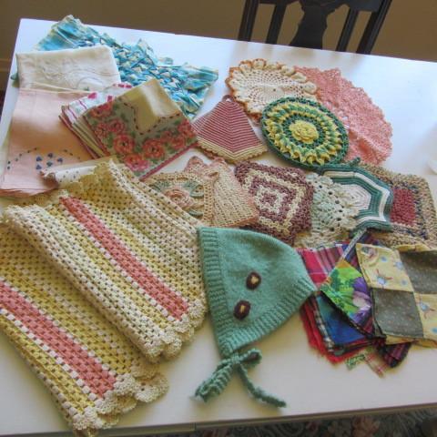 lot 162 image: Fancy Linens
