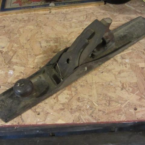 lot 19 image: Wood Plane