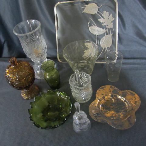 lot 220 image: Glassware