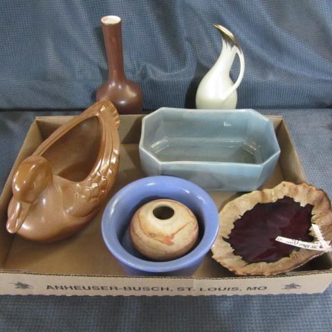 lot 239 image: Pottery