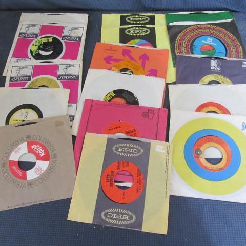 lot 243 image: Juke Box Records