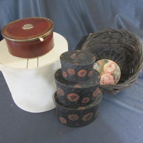 lot 250 image: Cheese Box, Gift Boxes