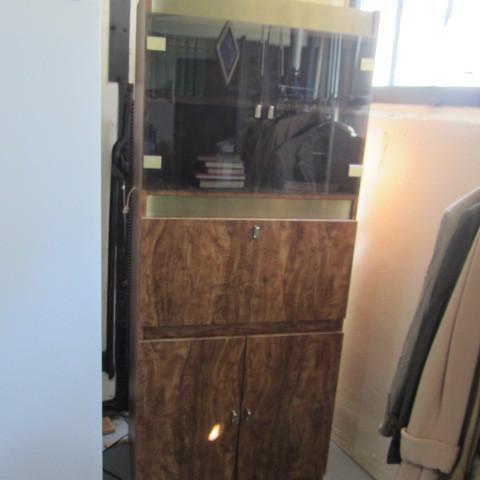 lot 255 image: Bar or Desk
