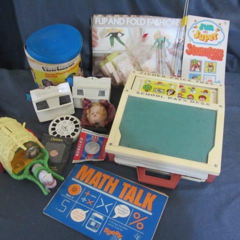 lot 271 image: Early Toys
