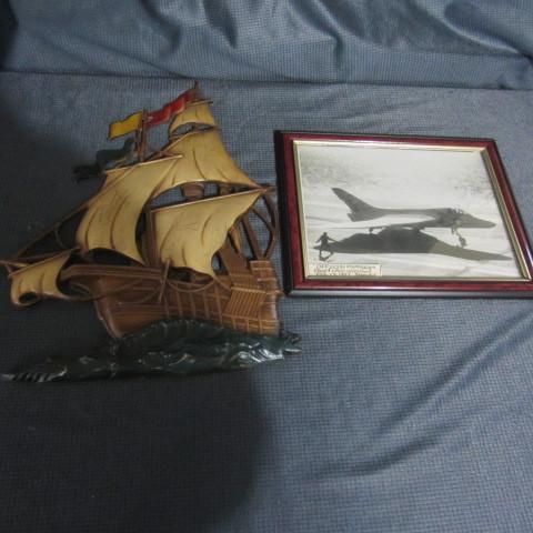 lot 302 image: Jet Photo, Pot Metal Ship