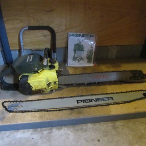 lot 6 image: Pioneer Chainsaw