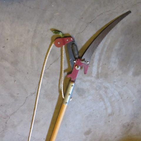 lot 93 image: Tree pruner