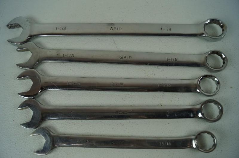 Grip Wrench Set