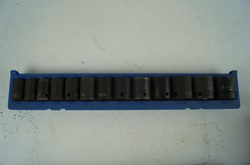Grey Pneumatic Socket Set