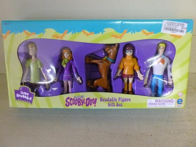 lot 128 image: Cartoon Network, Scooby - Doo benda...