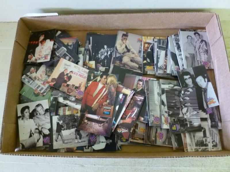lot 146 image: Large lot of Elvis Presley collecti...
