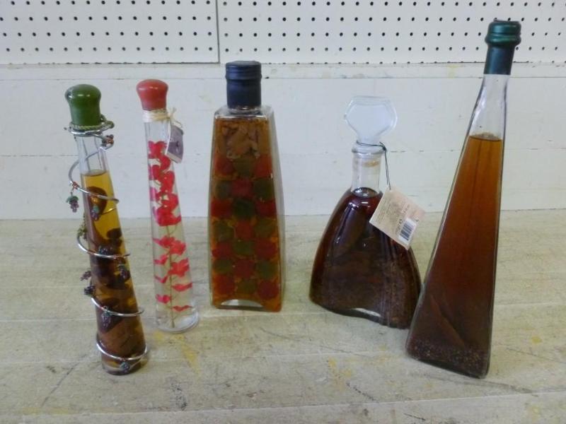 lot 155 image: Lot of five large decorative fruit ...