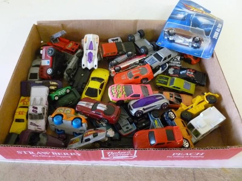 lot 195 image: Huge lot of 40 Hot Wheel cars, som...
