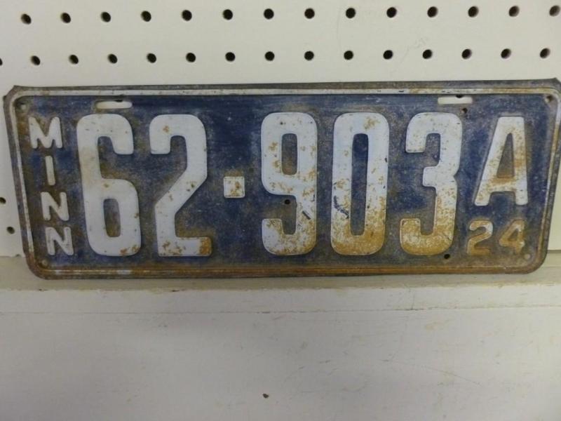 lot 37 image: Antique 1924 Minnesota embossed met...