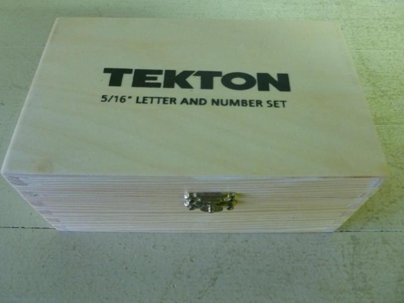 lot 62 image: Tekton&nbsp516" letter and n...
