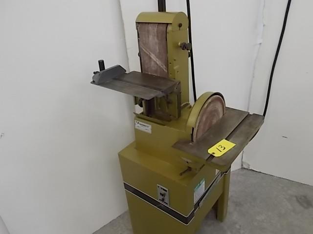 lot 13 image: Powermatic Model 31 6" Belt12&...