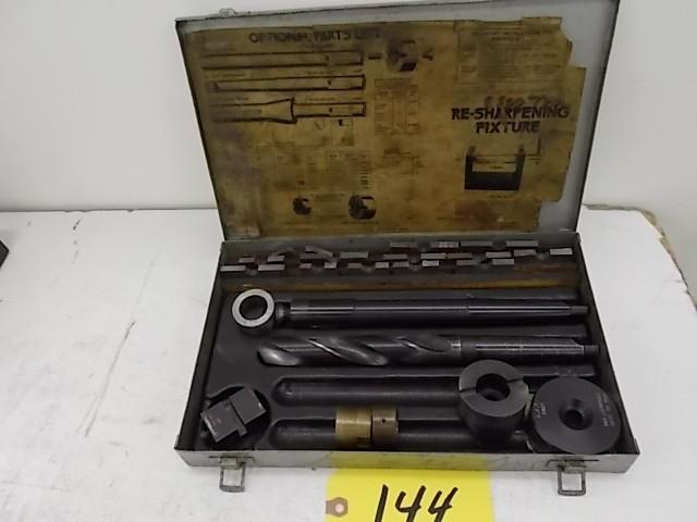 lot 144 image: APT Multi-Tool Set...