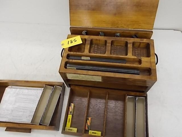 lot 185 image: (2) Valentine DE-VI Bars with (4) H...