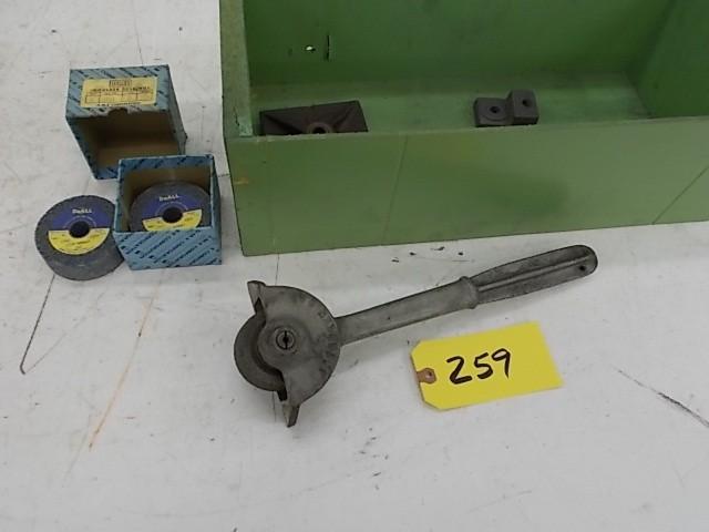 lot 259 image: Wheel Dresser, Wheels, & Misc....