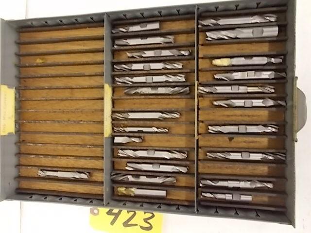 lot 423 image: Asstd End Mills...