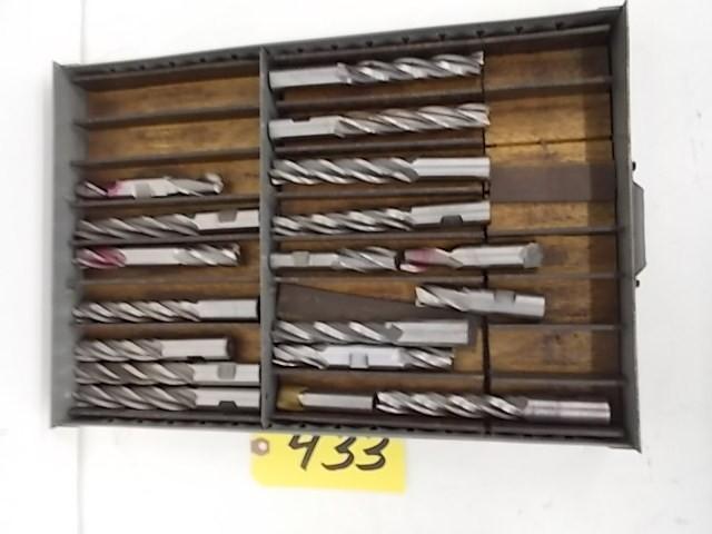 lot 433 image: Asstd End Mills...