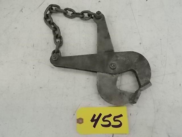 lot 455 image: Redco PuLifter, 2000 lb. Capacity...